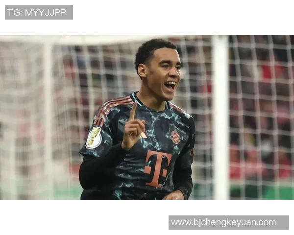 穆夏拉引领新一代足球风潮,德国天才少年如何在拜仁崭露头角 穆夏拉引领新一代足球风潮,德国天才少年如何在拜仁崭露头角