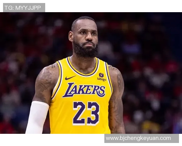 湖人热火总决赛第四场激战回顾明星球员表现与关键时刻解析